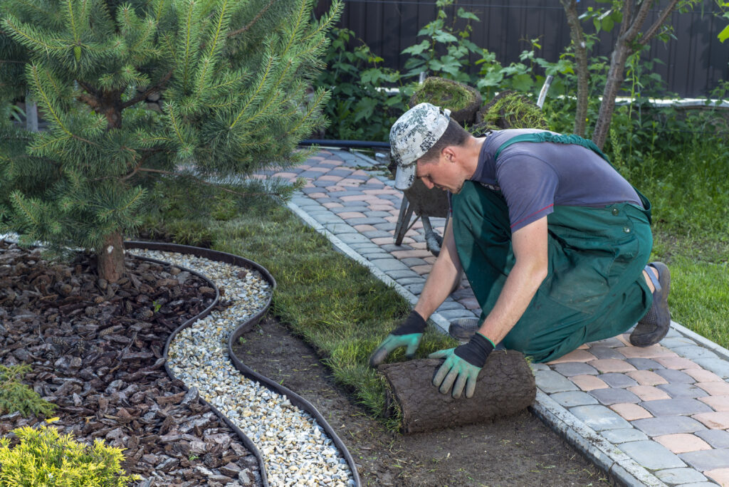 Benefits of a customized website for landscaping businesses